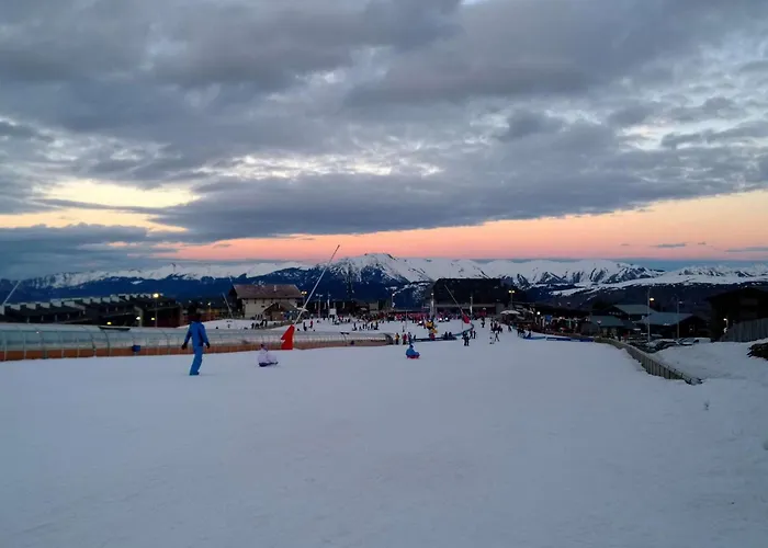 Apartamento Cosy 6 Pers à Avec Piscine Couverte, Proche Pistes Et Thermes - Fr-1-296-447 *